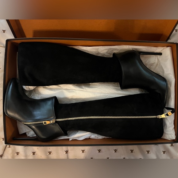 Louis Vuitton Leather and Suede High Boot - 37 - Picture 14 of 14